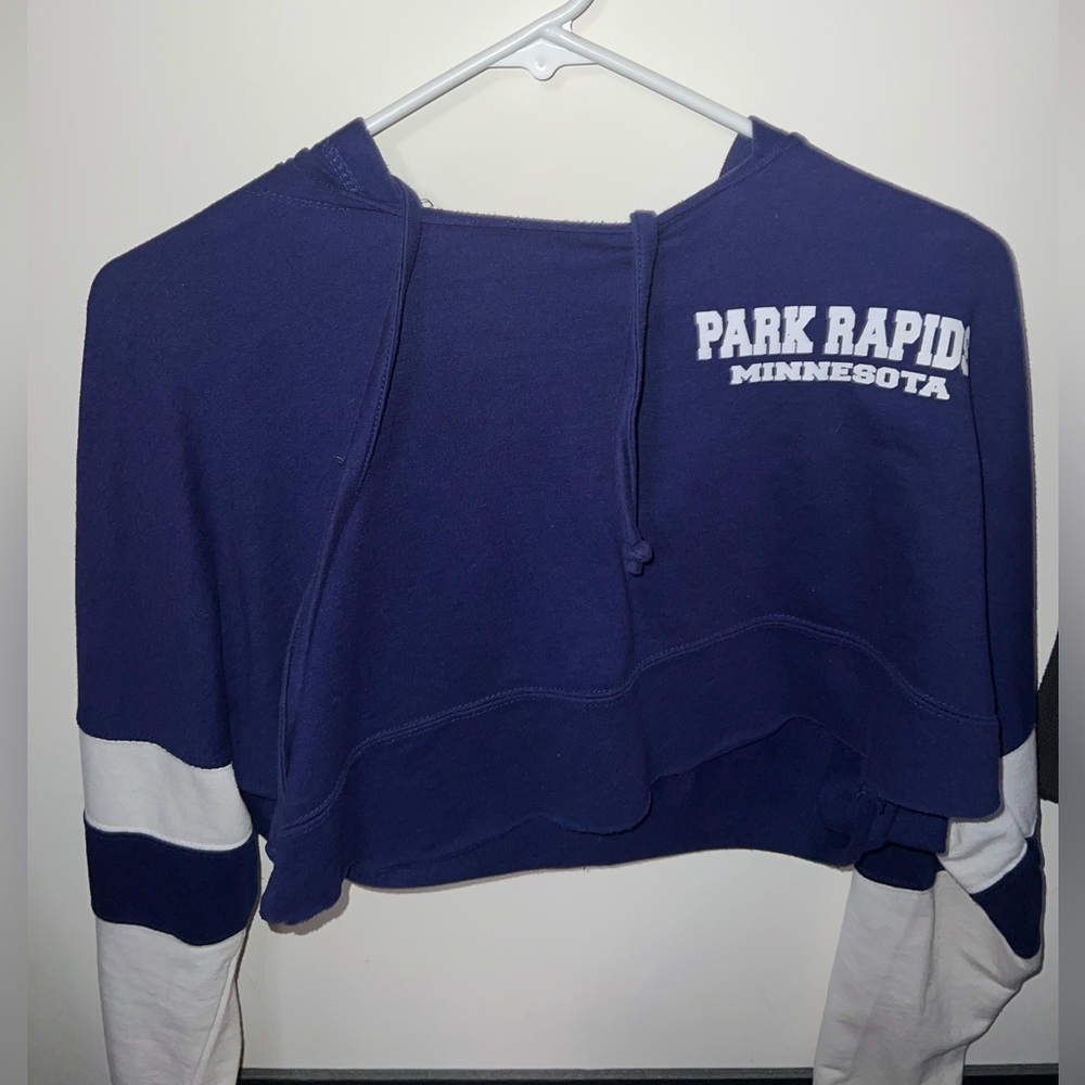 Cropped Lightweight Sweatshirt